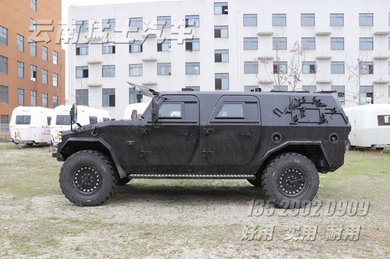 東風(fēng)猛士,CSK162,防護型突擊車,6座猛士車,高機動越野車,四驅(qū)猛士車
