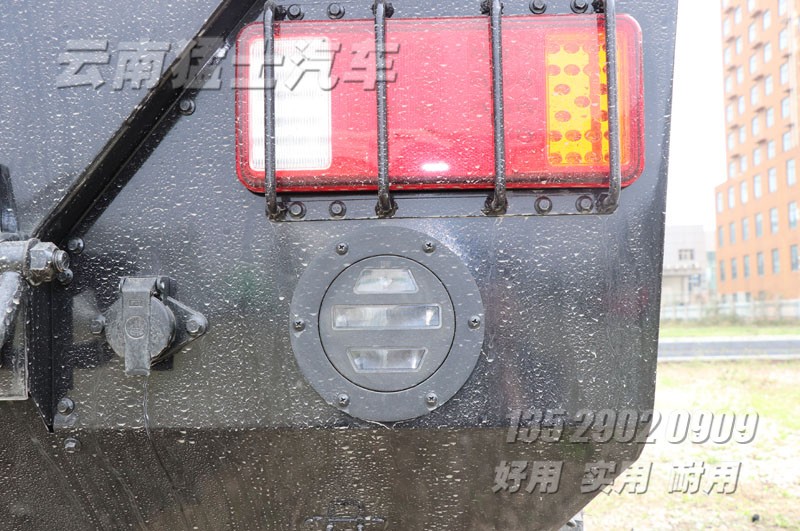 東風(fēng)猛士,CSK162,防護型突擊車,6座猛士車,高機動越野車,四驅(qū)猛士車