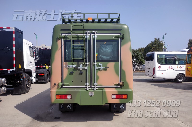 沙漠客車,四驅越野客車,東風客車,15座中巴車,沙漠旅游車