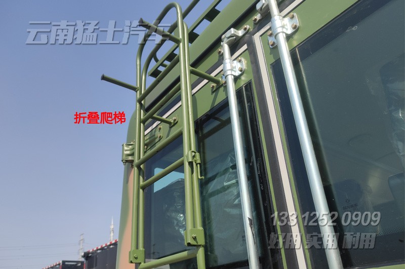 沙漠客車,四驅越野客車,東風客車,15座中巴車,沙漠旅游車