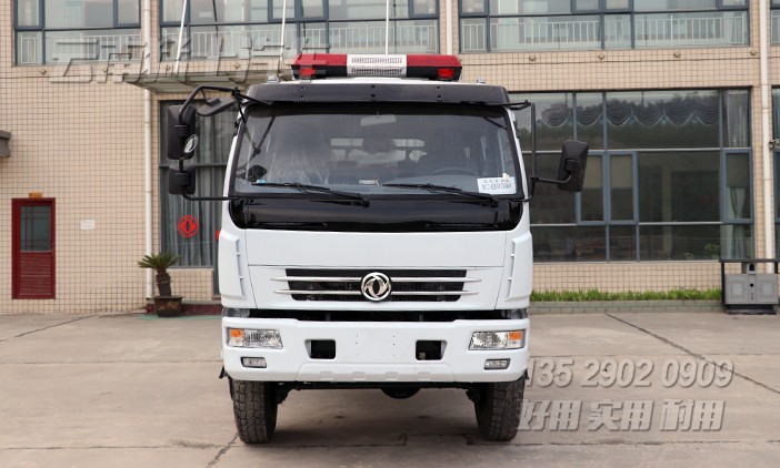 四驅雙排越野車,越野專用車底盤,東風多利卡底盤,四驅輕卡底盤,東風小霸王越野車,140馬力卡車底盤