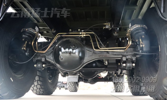 東風天錦出口車,越野運兵車,越野卡車,六驅卡車,6*6越野載貨車