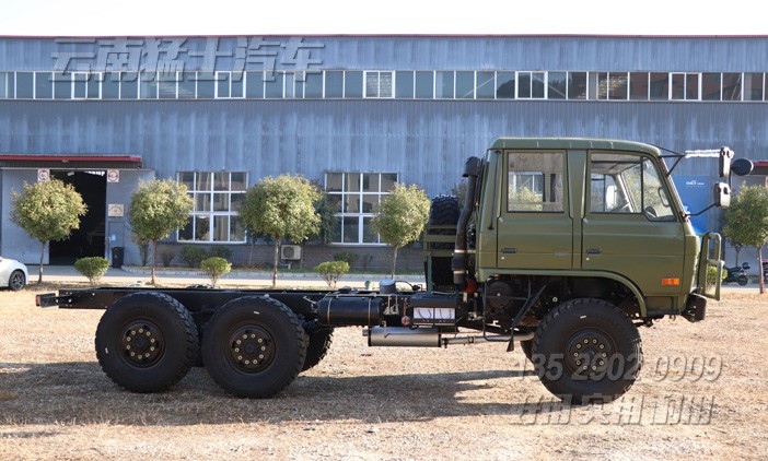 東風六驅越野底盤,越野專用車底盤,底盤改裝,6*6卡車底盤,卡車銷售出口,EQ2102底盤