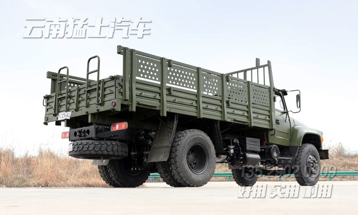 東風尖頭車出口,210馬力長頭卡車,4*2尖頭車,10噸卡車,出口型卡車,載貨汽車