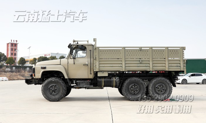 EQ240,東風六驅越野卡車,6*6長頭運兵車,長鼻子卡車,出口越野載貨車