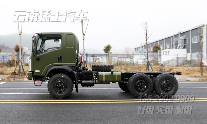 2023新款底盤,越野卡車底盤,中卡底盤,6*6汽車出口,六驅越野底盤