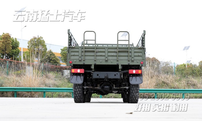 山貓卡車,平頭2082,六驅越野卡車,6*6公路運輸車,柴油運兵車,越野車改進