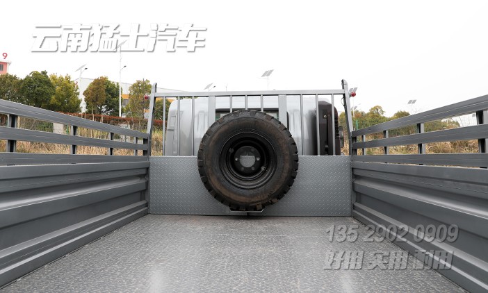 出口卡車,2023新款貨車,東風平頭越野車,山貓越野車型,東風山貓,越野專用車