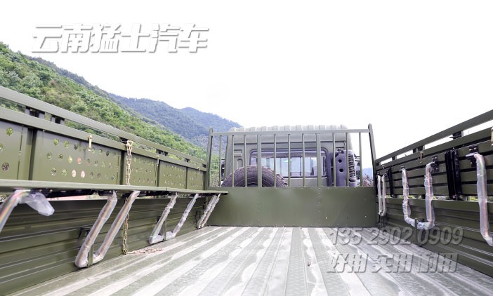 8噸越野卡車,6×6出口卡車,260馬力卡車,東風越野專用車,詳細配置參數