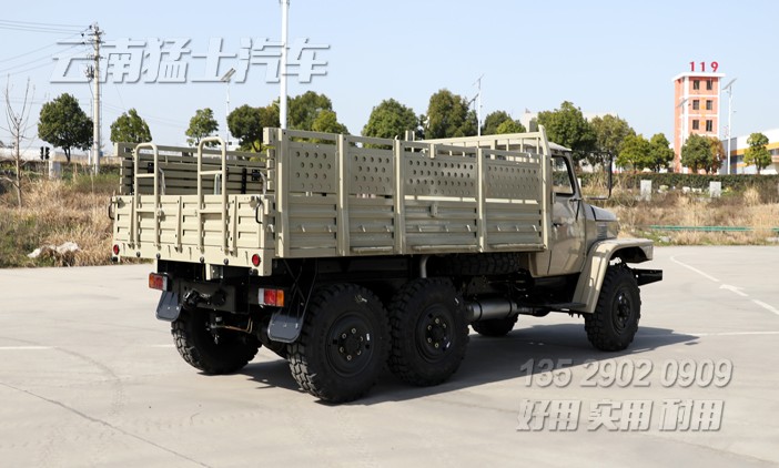 絞盤卡車,東風六驅柴油車,EQ2082E6D,六驅尖頭汽車,越野卡車,民用版軍車,4噸軍車