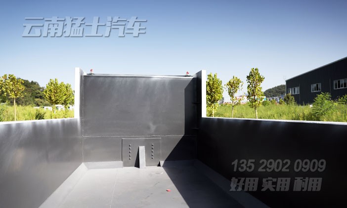 后八輪自卸,280馬力自卸車,重型自卸汽車,三橋自卸車,總質量25噸自卸車,工地拉石頭貨車