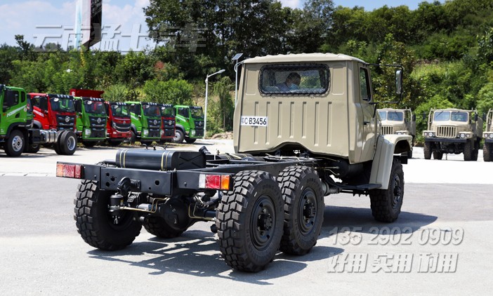 EQ2082E6DJ,東風六驅,二噸半越野車,6x6越野車,標配卡車,長頭卡車底盤