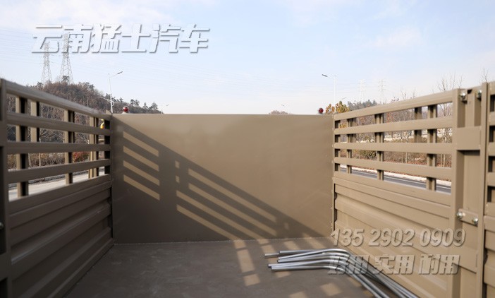 東風(fēng)EQ240,尖頭自卸車(chē),二汽長(zhǎng)頭車(chē),越野自卸卡車(chē),自卸車(chē)改裝,2.5噸小型自卸