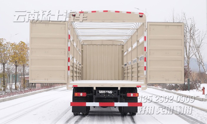 圍欄畜牧車,果蔬運輸車,12米重型貨車,420馬力倉柵車,四橋卡車,東風后八輪