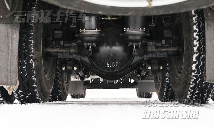 圍欄畜牧車,果蔬運輸車,12米重型貨車,420馬力倉柵車,四橋卡車,東風后八輪